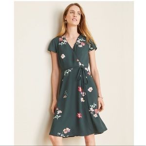 Ann Taylor Green Floral Wrap Dress